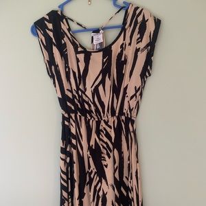 Dress with a cut out back